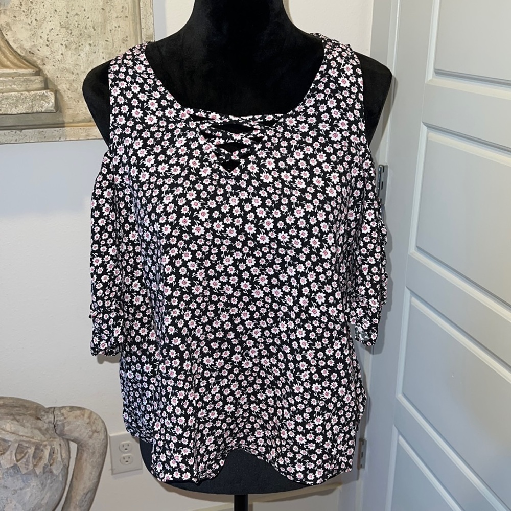 SO heritage flower print cold shoulder boho top blouse Sz M